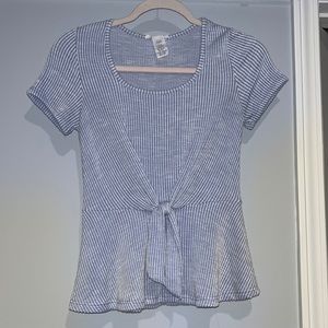 Size medium, like new condition